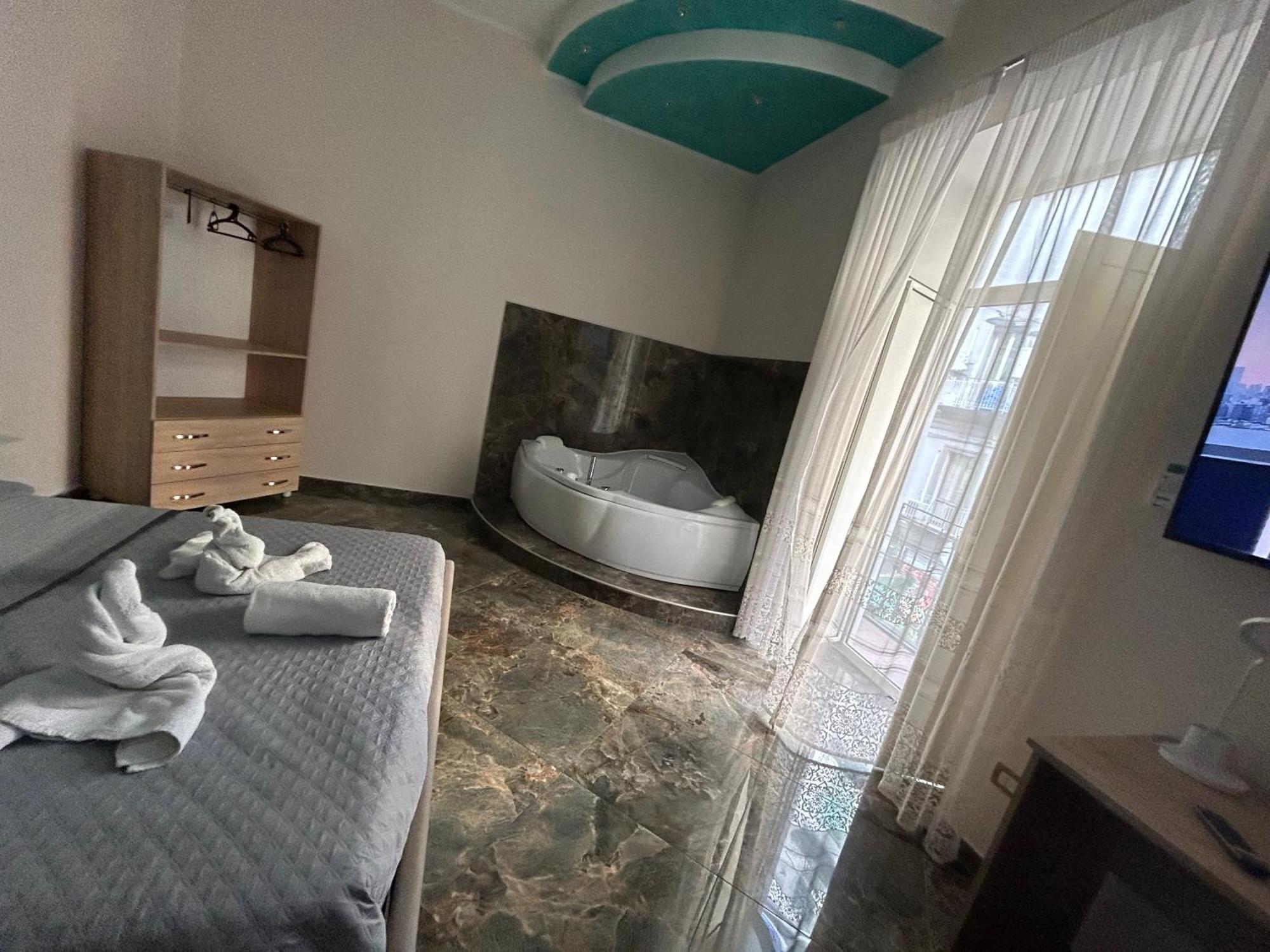 Vincent House Appartamento Napoli