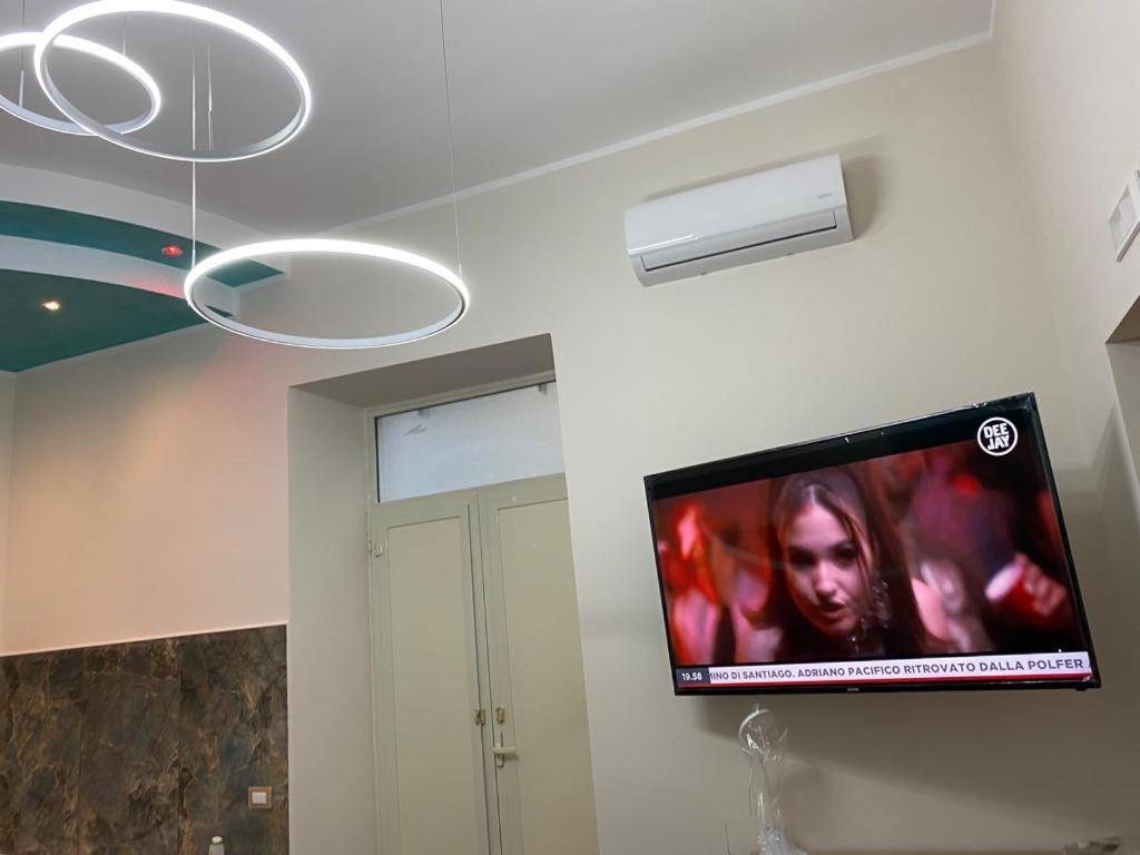 Vincent House Apartment *